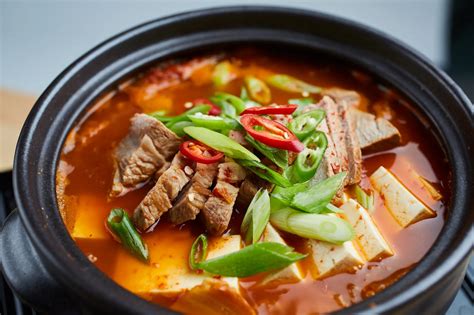 싱가포르 맛집, 그리고 우주에서 만난 김치찌개