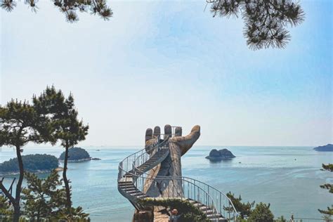 여수 볼거리 먹거리: 바다와 역사가 만나는 맛과 멋의 여행